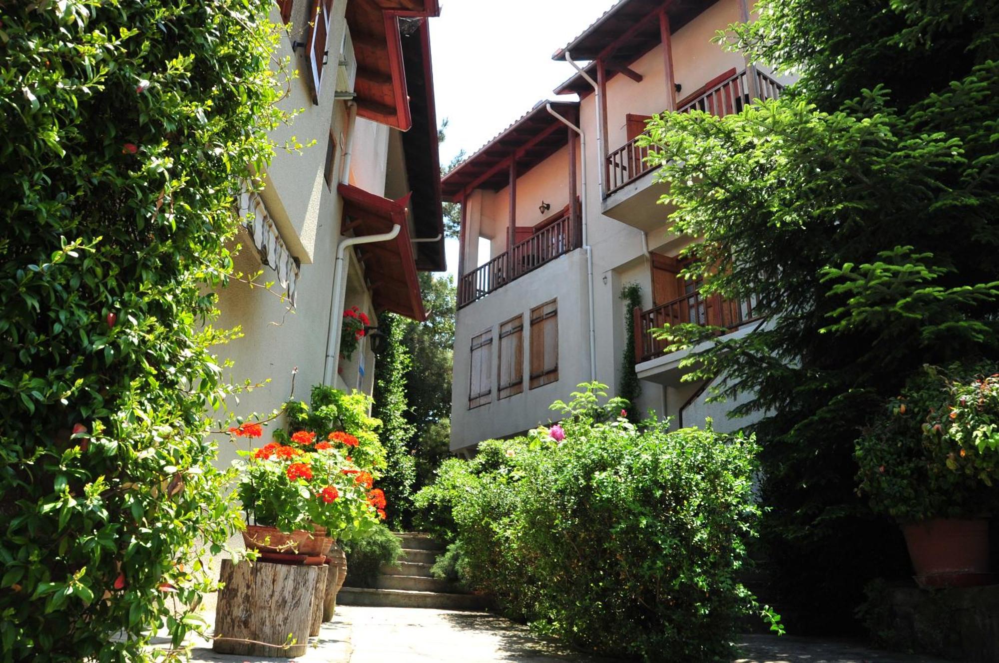 Guesthouse Papanikolaou ลิโตโครอน ภายนอก รูปภาพ